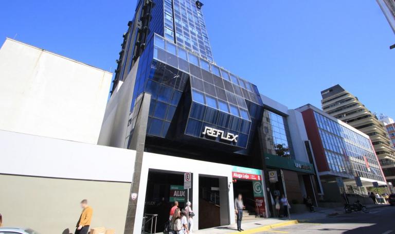 Reflex, Centro Reflex, Centro