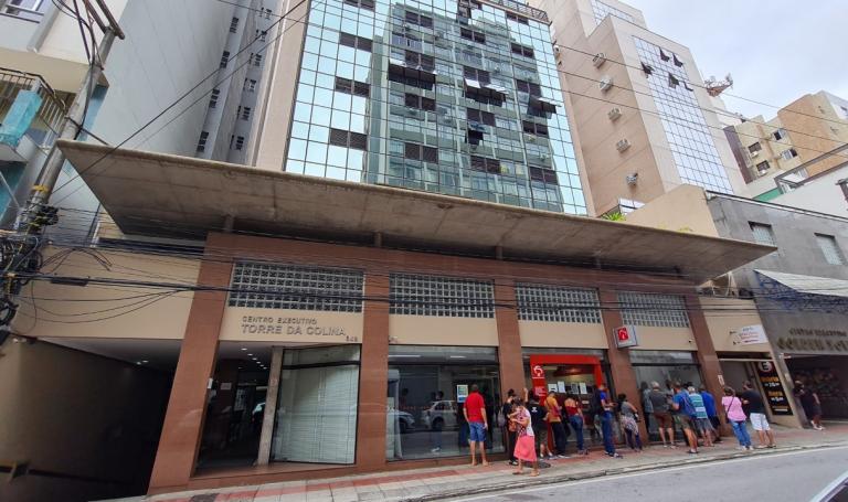 Torre da Colina, Centro