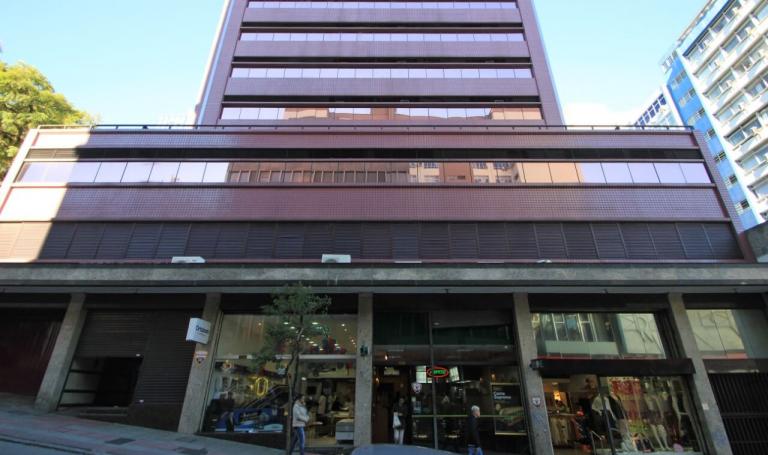 Leatrice, Centro