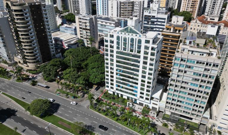 Century Plaza, Beira-Mar Norte