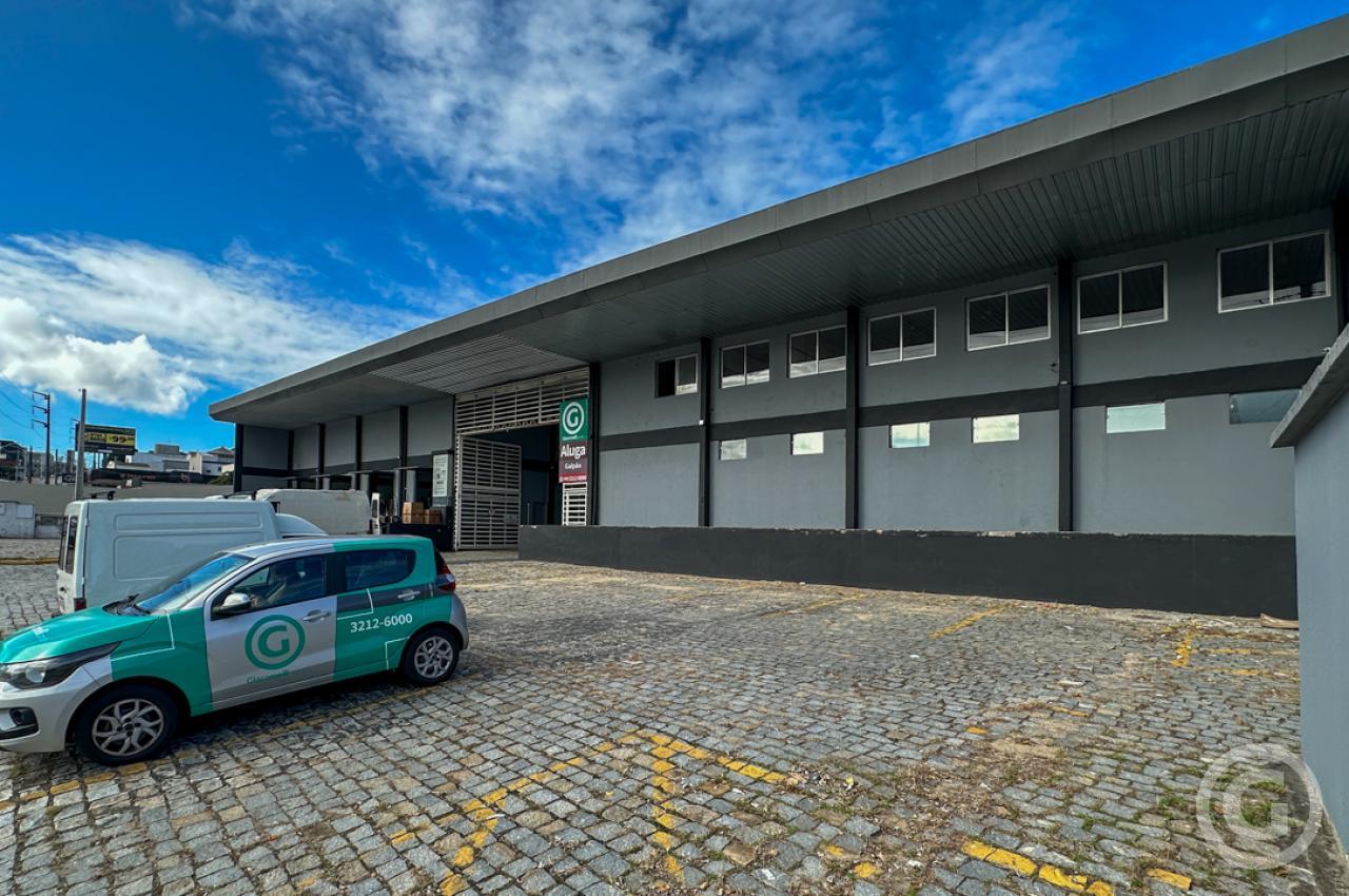 estacionamento frente 