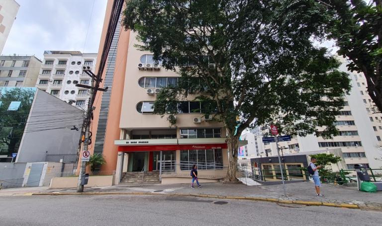 Daux Boabaid, Centro