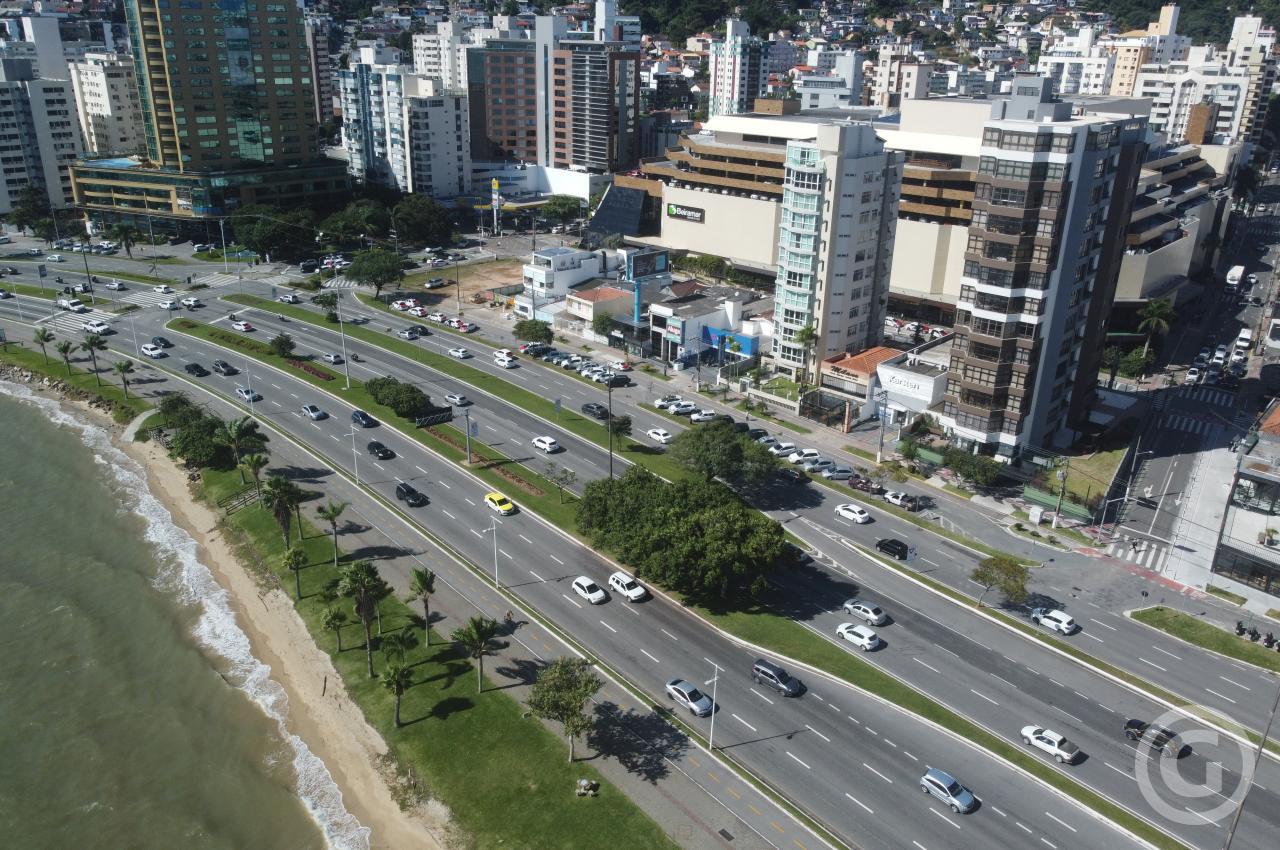 Vitoria Regia (centro) - Beira-Mar Norte