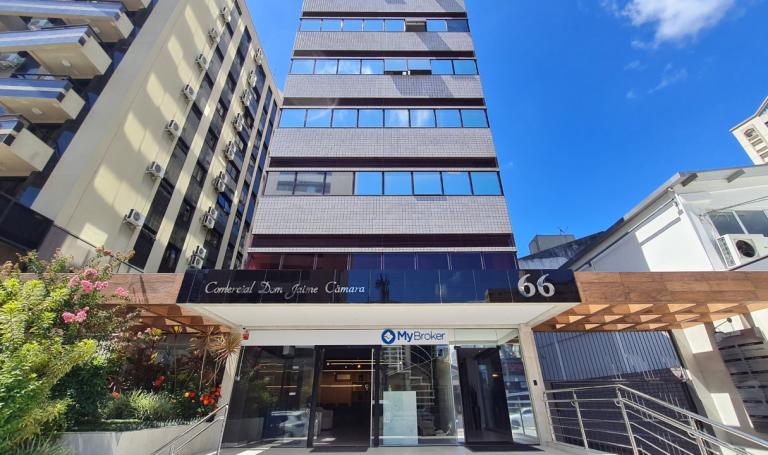 Comercial Dom Jaime Camara, Centro