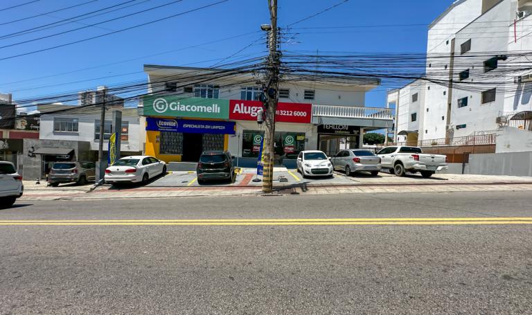 COMERCIAL SANTOS SARAIVA