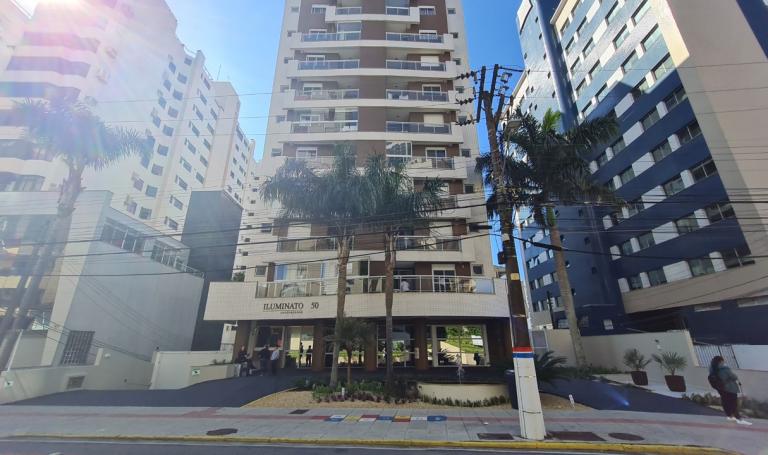 Iluminato Condominium, Centro