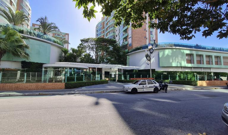 Alameda Domo, Trindade
