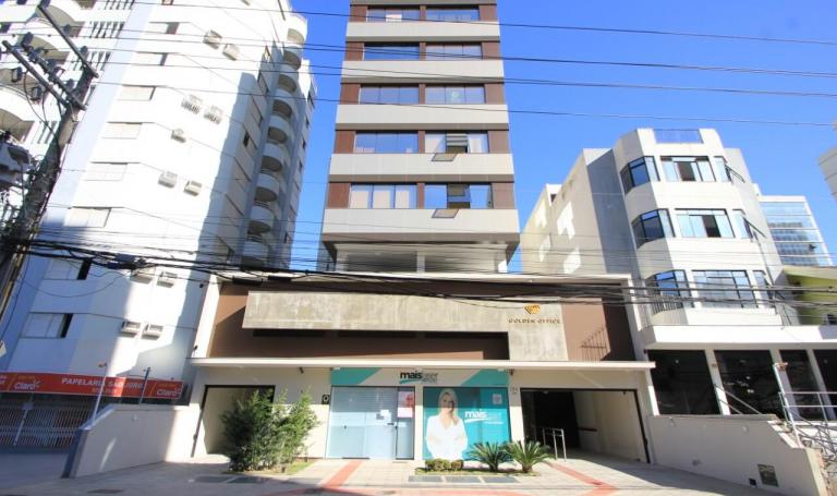 Golden Office, Centro