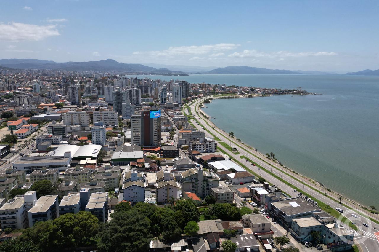 Imagem de fundo do bairro Estreito Imagem de fundo do bairro Estreito