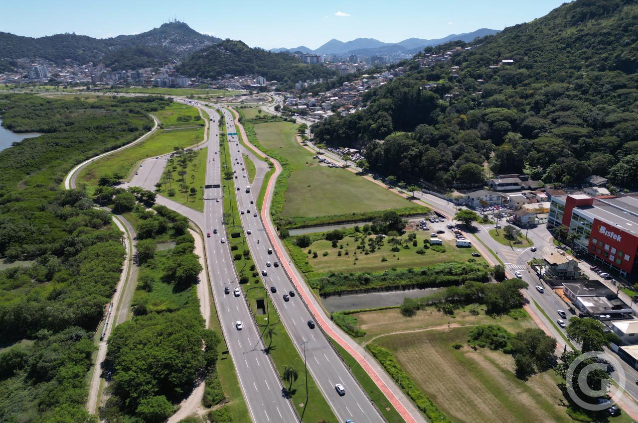 Imagem de fundo do bairro Costeira do Pirajubaé Imagem de fundo do bairro Costeira do Pirajubaé
