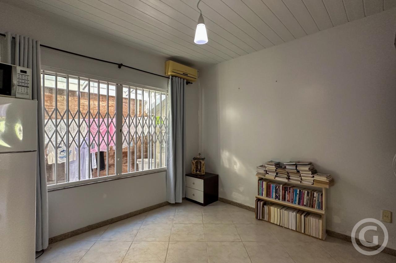 piso térreo  dispensa