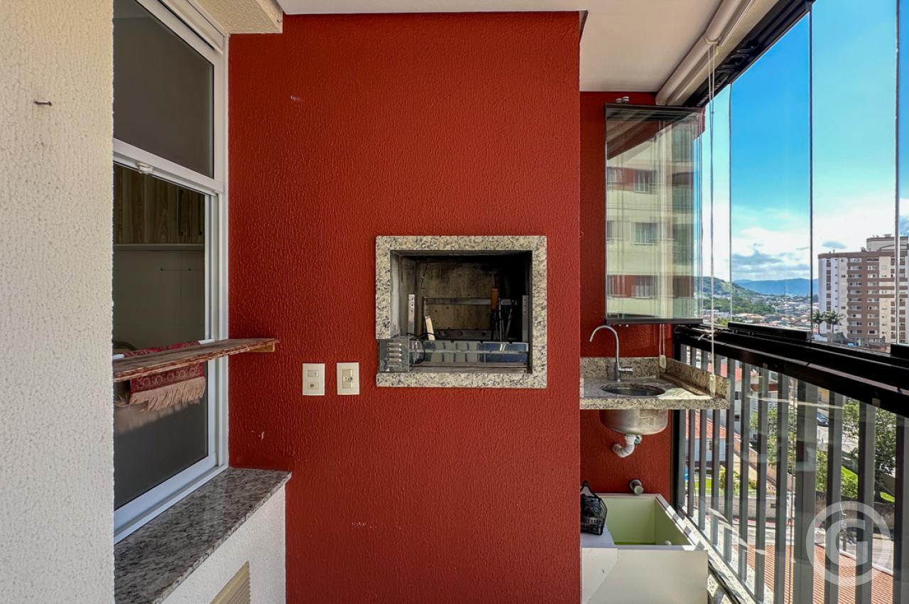 sala sacada churrasqueira