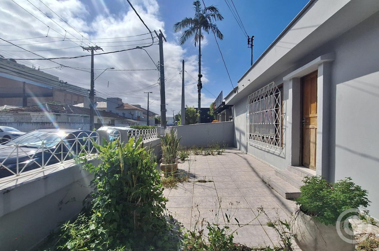 área externa frente 