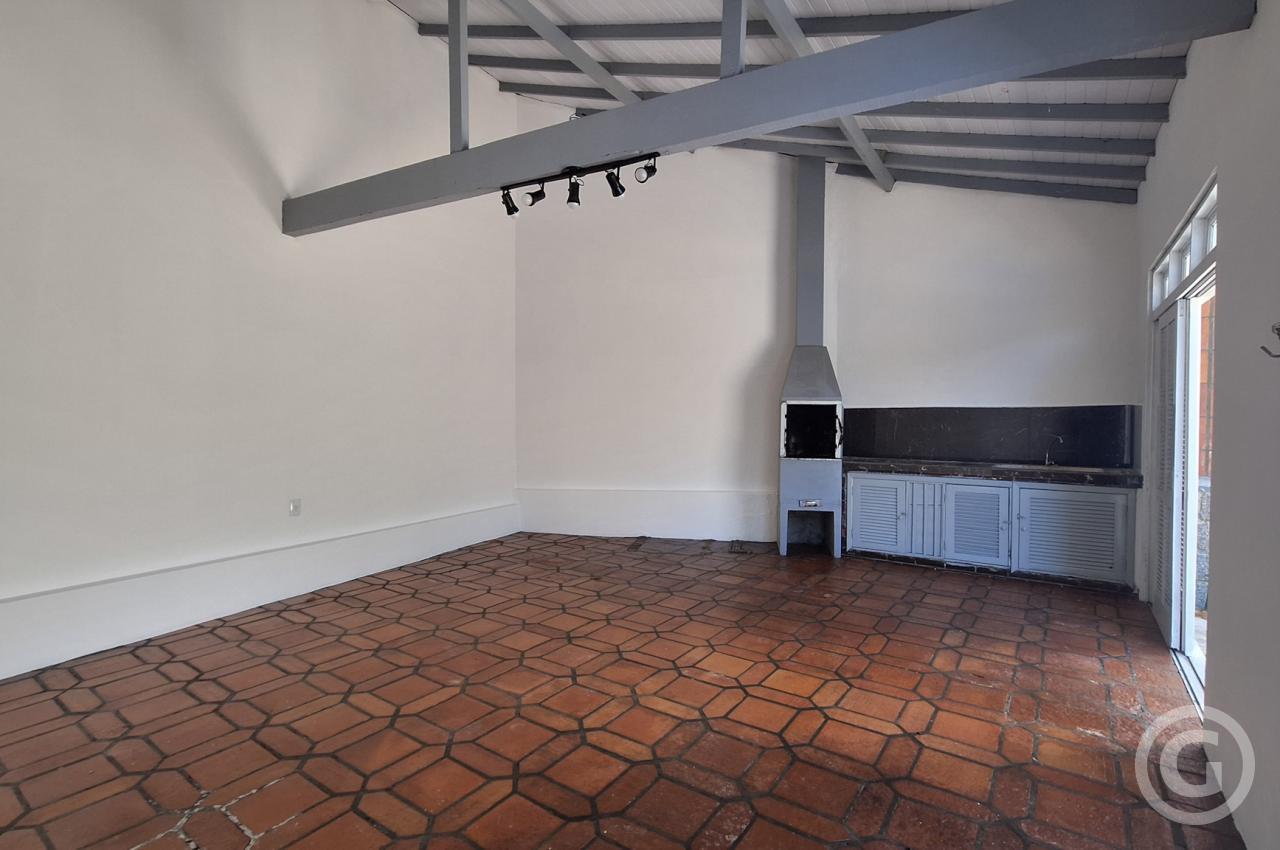 área de churrasqueira 