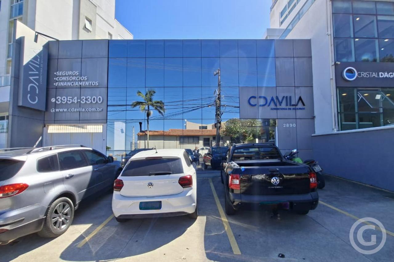 estacionamento frente