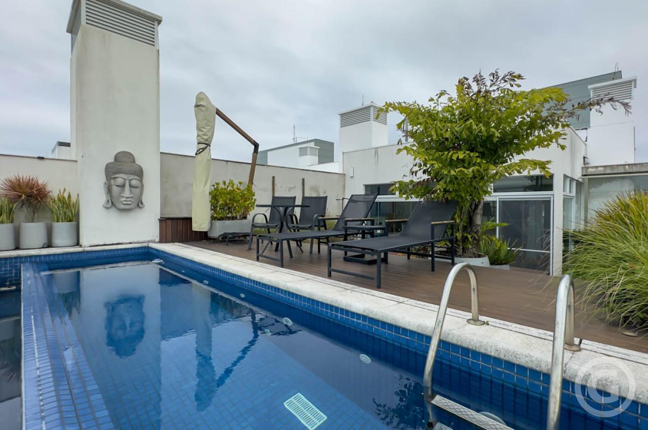 piscina privativa 