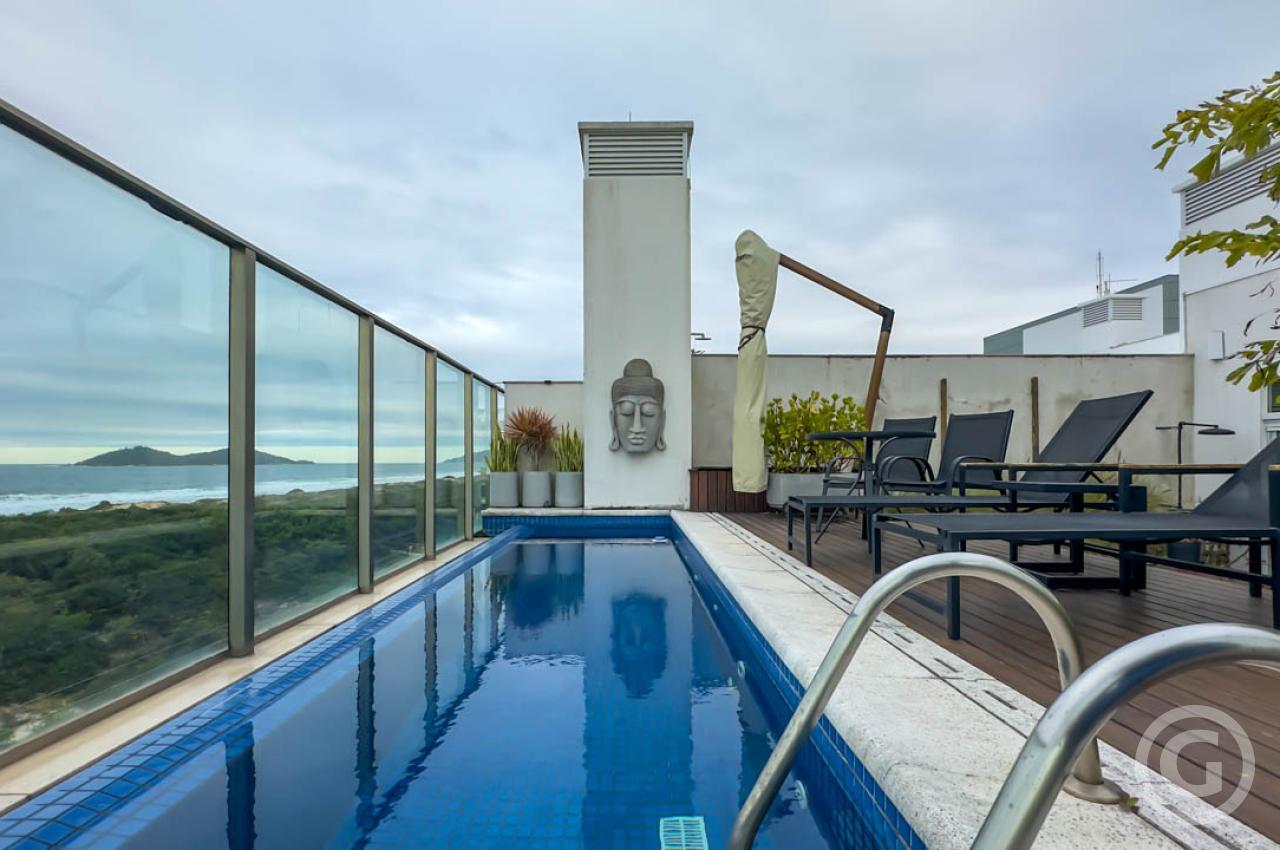 piscina privativa 