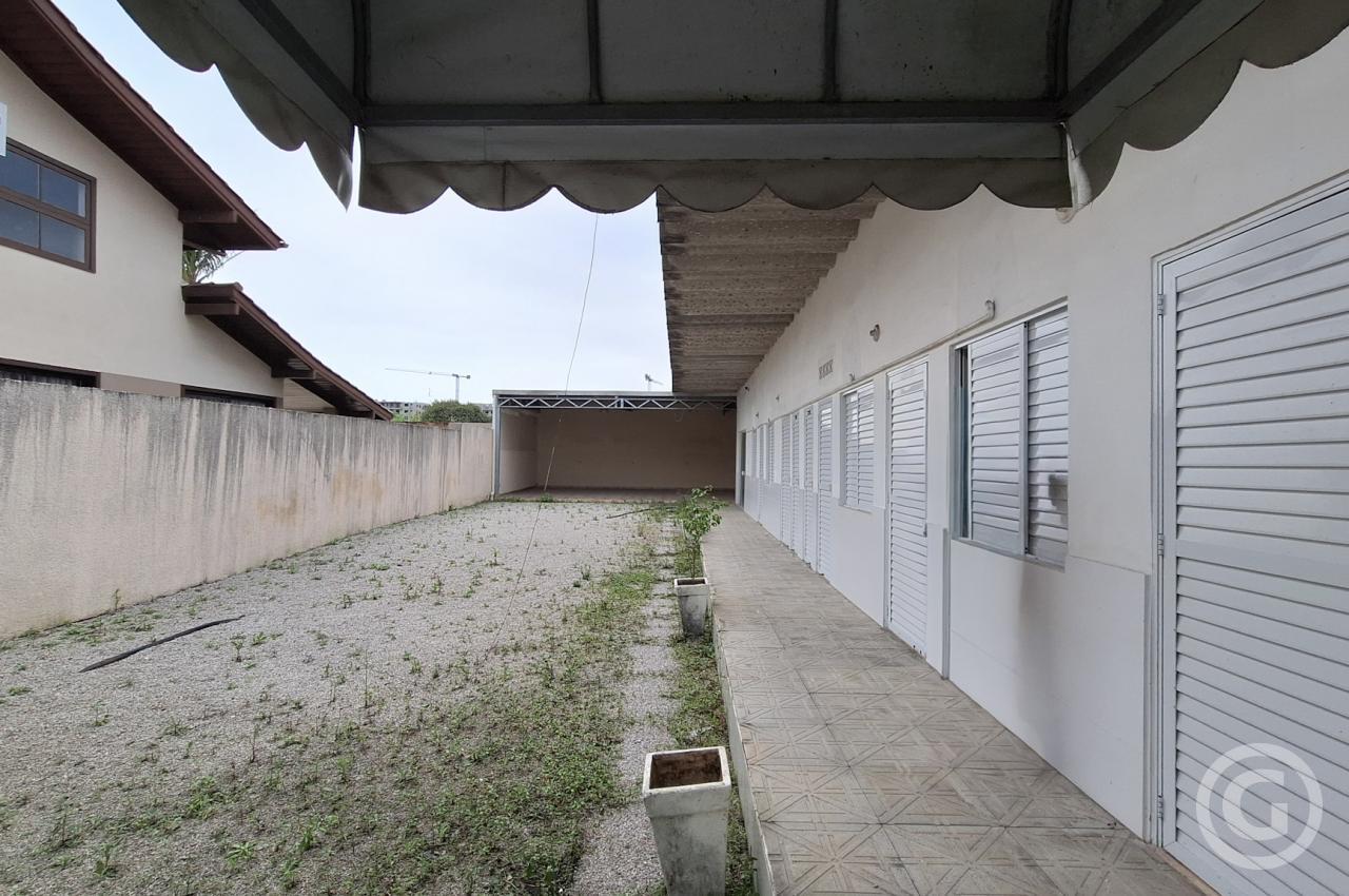 área externa fundos 