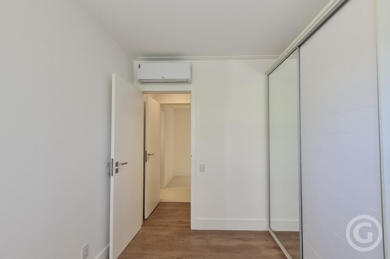 suite 2 