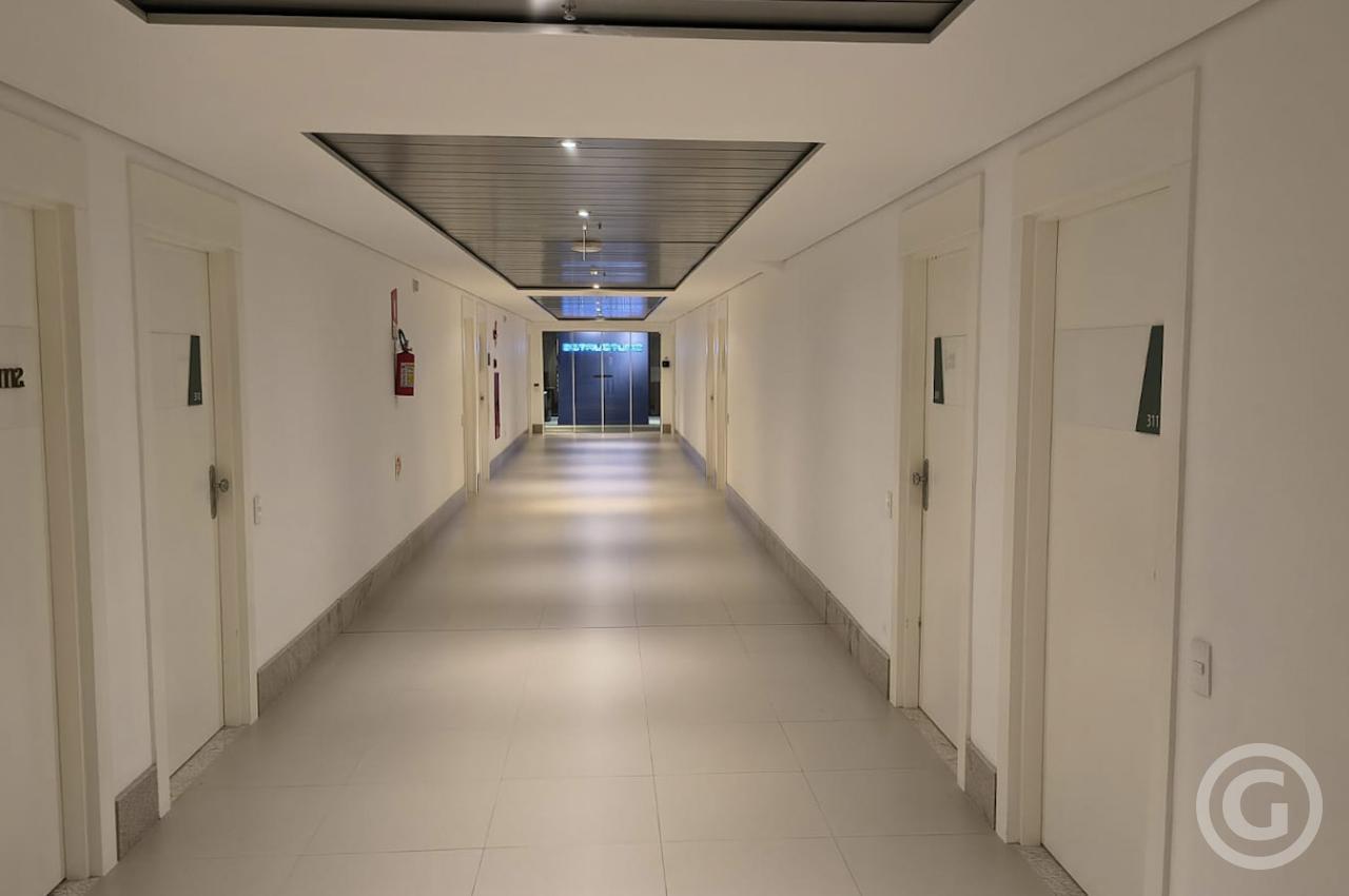 corredor acesso sala 